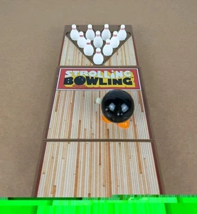 Vintage Tomy STROLLING BOWLING Game With Wind-Up Bowling Ball - TESTED - Picture 1 of 7