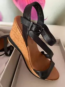 Tamaris High Heel Touch it Keil-Sandalette LEDER Schwarz 40 70€ FAST NEU - Bild 1 von 3