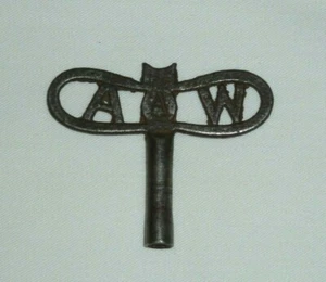 A. Willmann German Steel Dragonfly Regulator Wall Winding Clock Key 4mm Size 7 - Picture 1 of 3