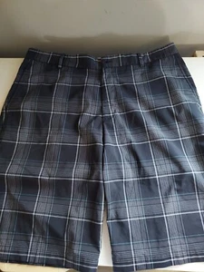 Slazenger Men's Golf Plaid Shorts Sz 36...13 - Picture 1 of 4