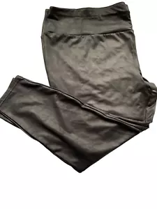 Terra & Sky Woman’s Plus Size 4X (28W-30W) Black Pull on Skinny Pants Poly Blend - Picture 1 of 21