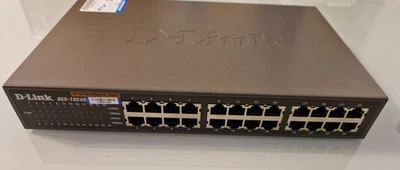 D-Link DES-1024D 24 Port Fast Ethernet Switch LAN 10/100Mbps Rack Mountable - Image 1 of 4