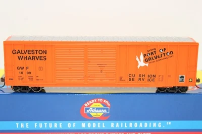 Athearn HO GWF Port Galveston Wharves 50' FMC Offset DD Box Car #1009 NOS - Image 1 of 4