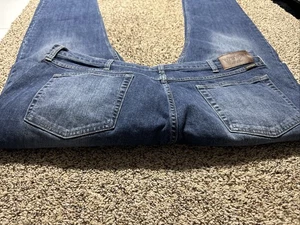 JEANS UOMO WRANGLER 42X30 REGULAR FIT GAMBA DRITTA FLEX NUOVO CON ETICHETTE - Foto 1 di 4