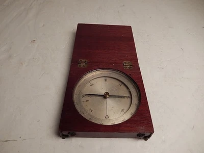 Hermosa Brújula de Viaje Antigua De Colección Funcionando Estuche de Caoba Excelente Estado Foto 1 de 3