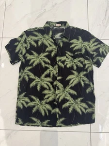 Black & Green Pattern Short Sleeve Shirt - Picture 1 of 3