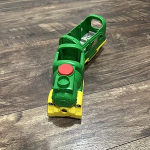 Fisher Price Little People Lights Sounds Passenger Train Green - Picture 1 of 5