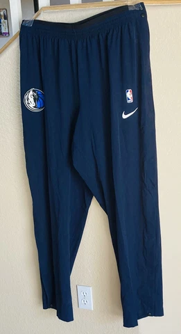 Dirk Nowitzki Official Used Warm Up Pants Nike Dri-Fit 4XL Tall Mavs & NBA Logo Cover