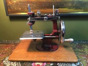 A Wonderful Antique Mini Hand Crank Sewing Machine - Fully Functioning 