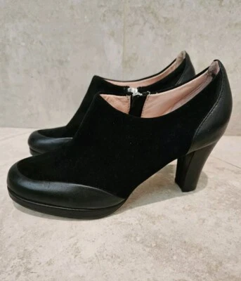 Taryn Rose Tywin Soft Black Leather High Heel Ankle Boots Booties Womens Sz 6.5 - Image 1 of 4