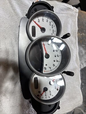 Комплект датчиков 2002 Porsche Boxster S. Одометр включенный 69 000 миль - Изображение 1 из 3