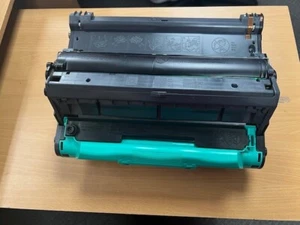 HP Q3964A Color LaserJet Imaging Drum - Picture 1 of 2