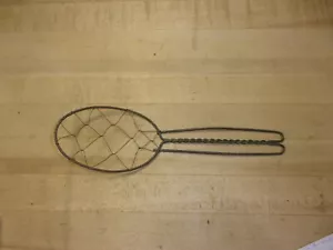 ANTIKES VERDREHTES DRAHTNETZ FLACHER LÖFFEL 10 1/4" SCHLEIMDRAHTSIEB KOSTENLOSER VERSAND - Bild 1 von 7