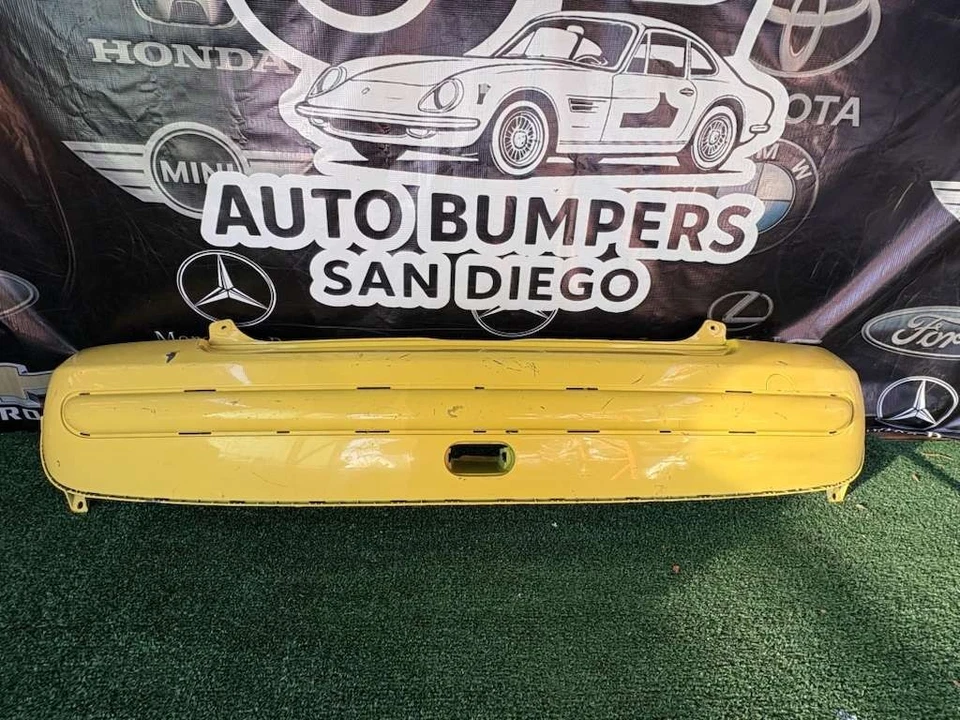 Parachoques trasero Mini Cooper R50 2002-2004 OEM 511268002 Foto 1 de 4