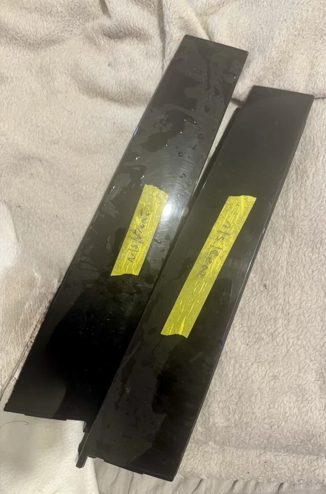 Vauxhall Corsa F 2019-23 genuino lado del pasajero moldura de puerta delantera y trasera Foto 1 de 2