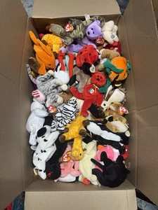 Huge Lot of 200 TY Beanie Babies RARE, TAGS, GREAT CONDITION & McDonald’s Sets - Picture 1 of 2