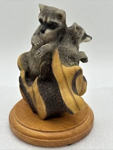 Vintage 2000 Two Raccoons Sculpture "Bandits" Mill Creek Studios 6,5" Figur - Bild 1 von 14