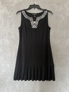 White House Black Market Embellished Embroidered Pleated Hem Tank Dress S NWT - Bild 1 von 4