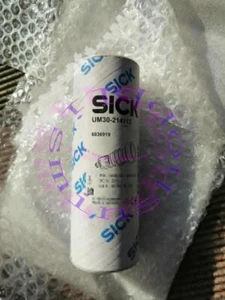 NEW SICK ultrasonic sensor UM30-214113 - Afbeelding 1 van 1