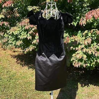 Vintage 80s dress Saks Fifth Avenue velvet black  1980s  bow ILGWU union made - Image 1 of 4