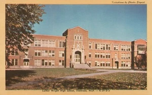 Luther Wright High School - Ironwood, Michigan - unbesposted Chrome - Bild 1 von 3