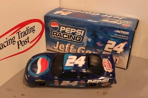 2000 Jeff Gordon Pepsi 1/24 Action NASCAR Black Window Bank Diecast - Picture 1 of 1