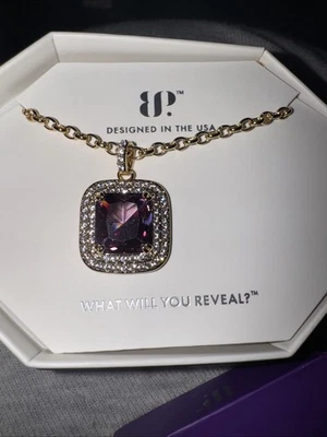 Colar Bomb Party NK67492 Say She’s Mine fevereiro de 2025 em ouro rosa - Imagem 1 de 2