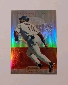 1995 Bowman's Best Baseball #21 Tony Gwynn Refractor Parallel - Picture 1 of 2
