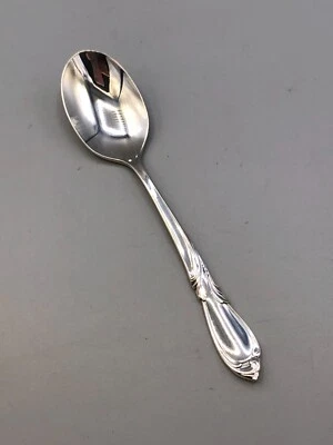 Cuchara Demitasse Rhapsody nueva de plata esterlina de International 4 1/8" Foto 1 de 3