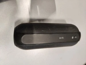 Philips BT600B/12 Portable Wireless Speaker Black Not Working For Parts - Picture 1 of 9