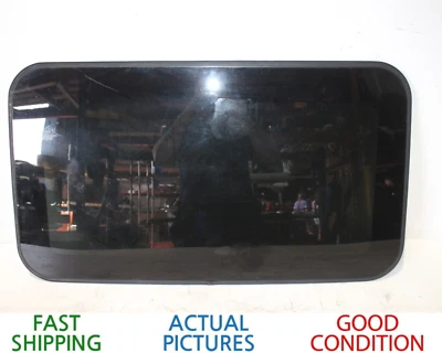 2000 - 2005 AUDI A6 ЛЮК СТЕКЛО 4B0877071 OEM - Изображение 1 из 4