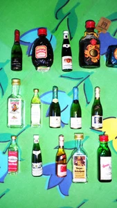 Konvolut aus 36 Mini - Spirituosen Flaschen - Sammlungsauflösung - Bild 1 von 4