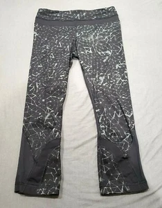 Lululemon Black Web Print Capri Drawstring Waist Zip Pocket Leggings Crop 6 EUC - Picture 1 of 6