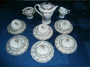 Theodore Haviland Limoges 21teiliges Tee- / Kaffeeservice 1920 bis 1936 Bilder - Bild 1 von 12