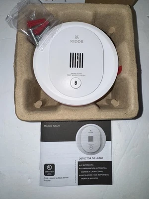 Detector de humo Kidde 10SDR, compacto de 4 pulgadas, alimentado por batería AA Foto 1 de 3
