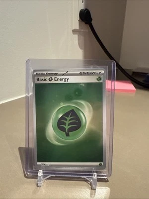 Basic Grass Energy (Cosmos Holo) 001 Sv01: Scarlet & Violet Base Set Holo - Image 1 of 2