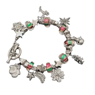 Pulsera con dije de Navidad con cierre de palanca de metal gris cuentas de vidrio rojo verde 6,5" Foto 1 de 4