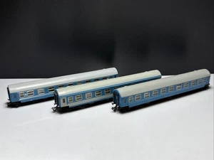 Spur TT DDR BTTB/ZEUKE 3x Personenwagen MAV blau Zug-Set Konvolut Modellbahn - Bild 1 von 10