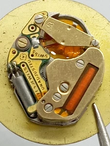 Reloj Vintage ETA ESA 961.001 FHF Movimiento ¡FUNCIONANDO! Hecho en Suiza - Imagen 1 de 14