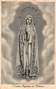 CARTOLINA RELIGIOSA CON " NOSTRA SIGNORA DI FATIMA " - Foto 1 di 2