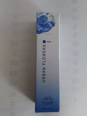 Urban Flowers Paris Eau de Toilette Spray 1.0 fl oz Foto 1 de 3