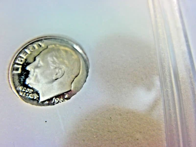 +USA COINS 1988 -S   DIME   ROOSEVELT     MINT  DECAM  GEM  PROOF SLABBED - Image 1 of 3
