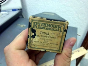 Rythmodik, rollo de piano para jugador, coro de yunque H. Trovatore, 1912, bonito coleccionable - Imagen 1 de 3