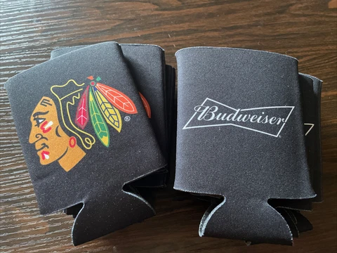 12 Lot Chicago Blackhawks Budweiser Beer Can Koozie Coozie Koozy Coozy BRAND NEW Cover