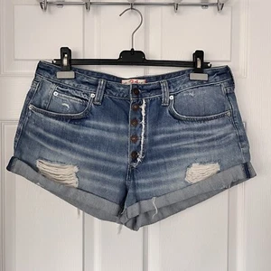 We The Free People Denim Shorts Button Fly Distressed Blue Women’s 31W - Picture 1 of 7
