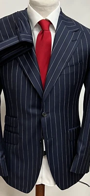 Traje de lana Cerruti super 150 azul a rayas con solapa de pico/bolsillo para boletos Foto 1 de 4