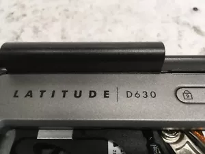 Dell Latitude D630 14" (AS IS) Intel Core 2 Duo - JZ - Picture 1 of 7