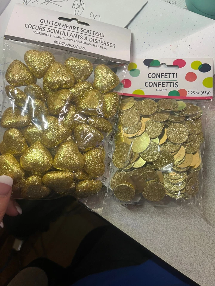 NEW 40 GOLD GLITTER HEART SCATTERS AND BAG OF GOLD CONFETTI 2.25OZ WEDDING - Image 1 of 1