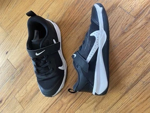 Nike Omni Multi-Court Low Black White Size 1.5 Shoe DM9026-002 - Picture 1 of 5