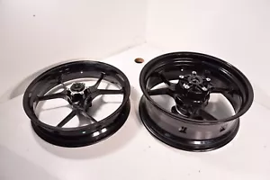 FABRICANTE DE EQUIPOS ORIGINALES Aprilia RSV4 ruedas, llantas de trueno originales, Dorsoduro Shiver, 896757 896755 - Imagen 1 de 19